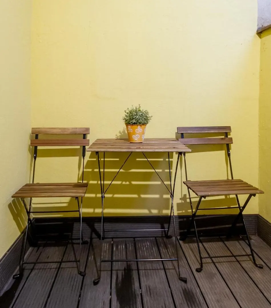 Apartamento Boulevard Haven W Terrace & Ac By Nw Budapeste